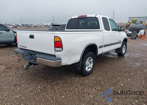 2002 Toyota Tundra Sr5 z USA, uszkodzony, nr VIN 5TBRN34182S236191